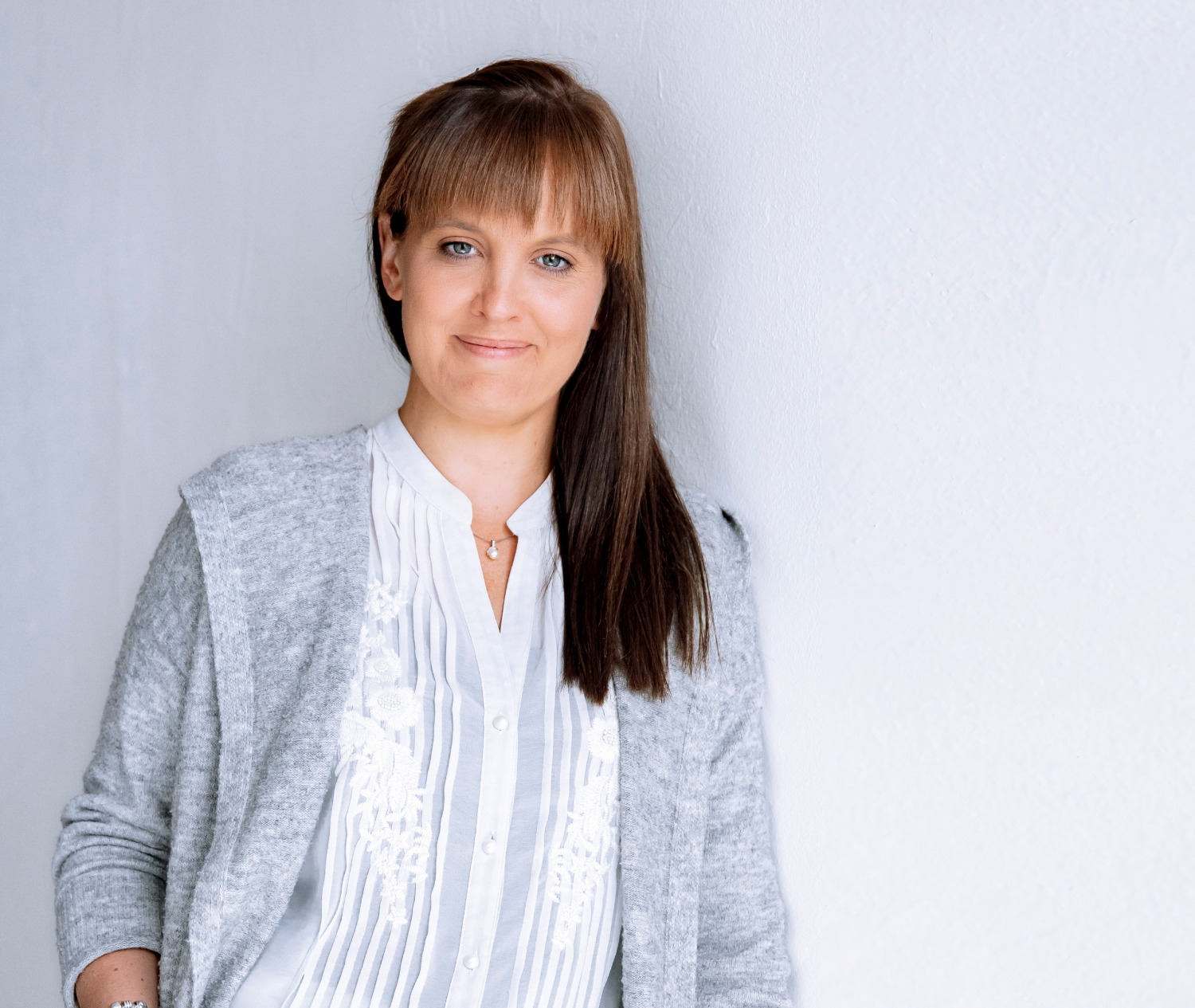 Portrait von Business Developerin Vicy da Cruz