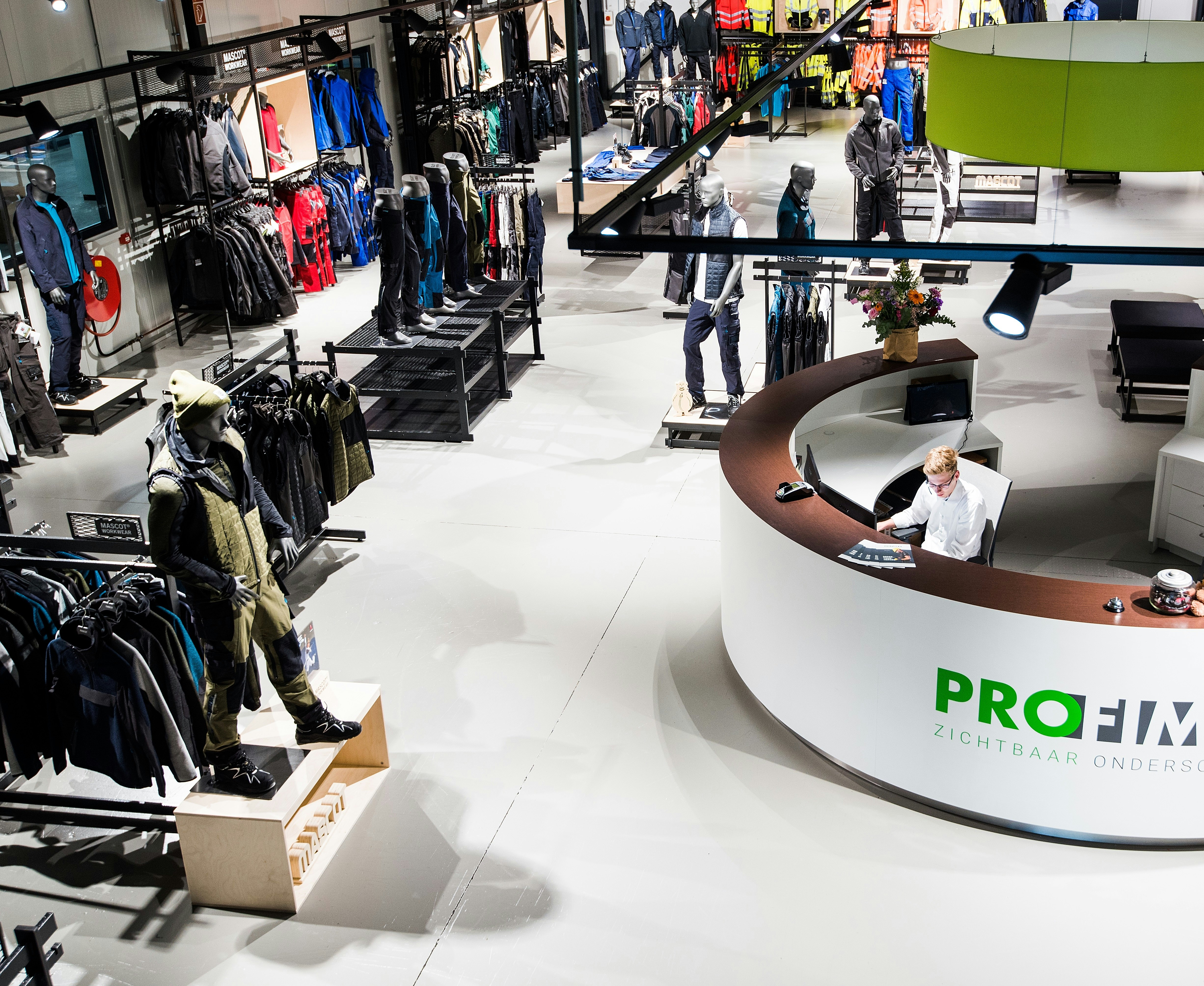 Showroom Profimex Bedrijfskleding