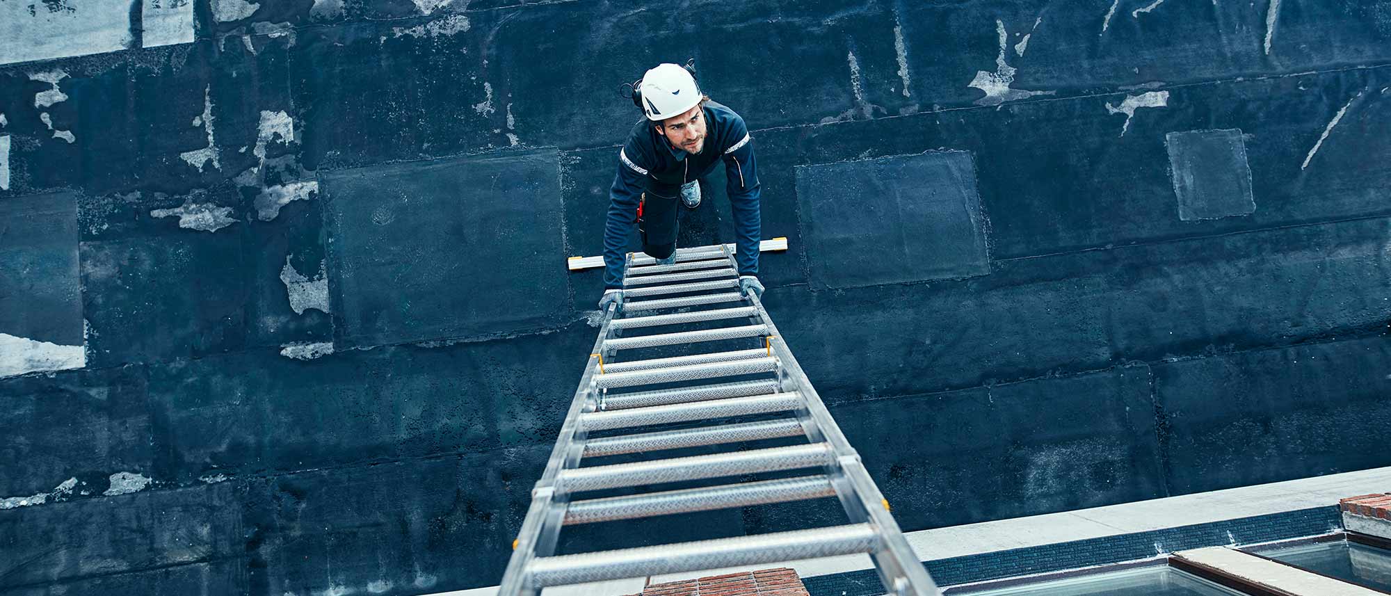 Choose the right leaning ladder Wibe Ladders