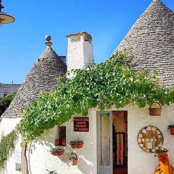 Gallery Puglia Mater Mundi