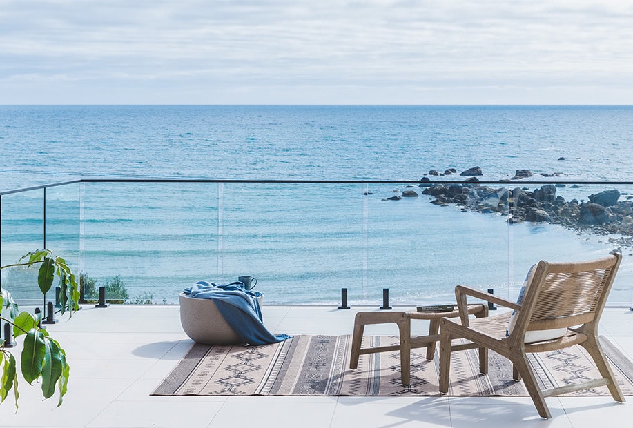 Panoramic views of Bass Strait from the deck. 