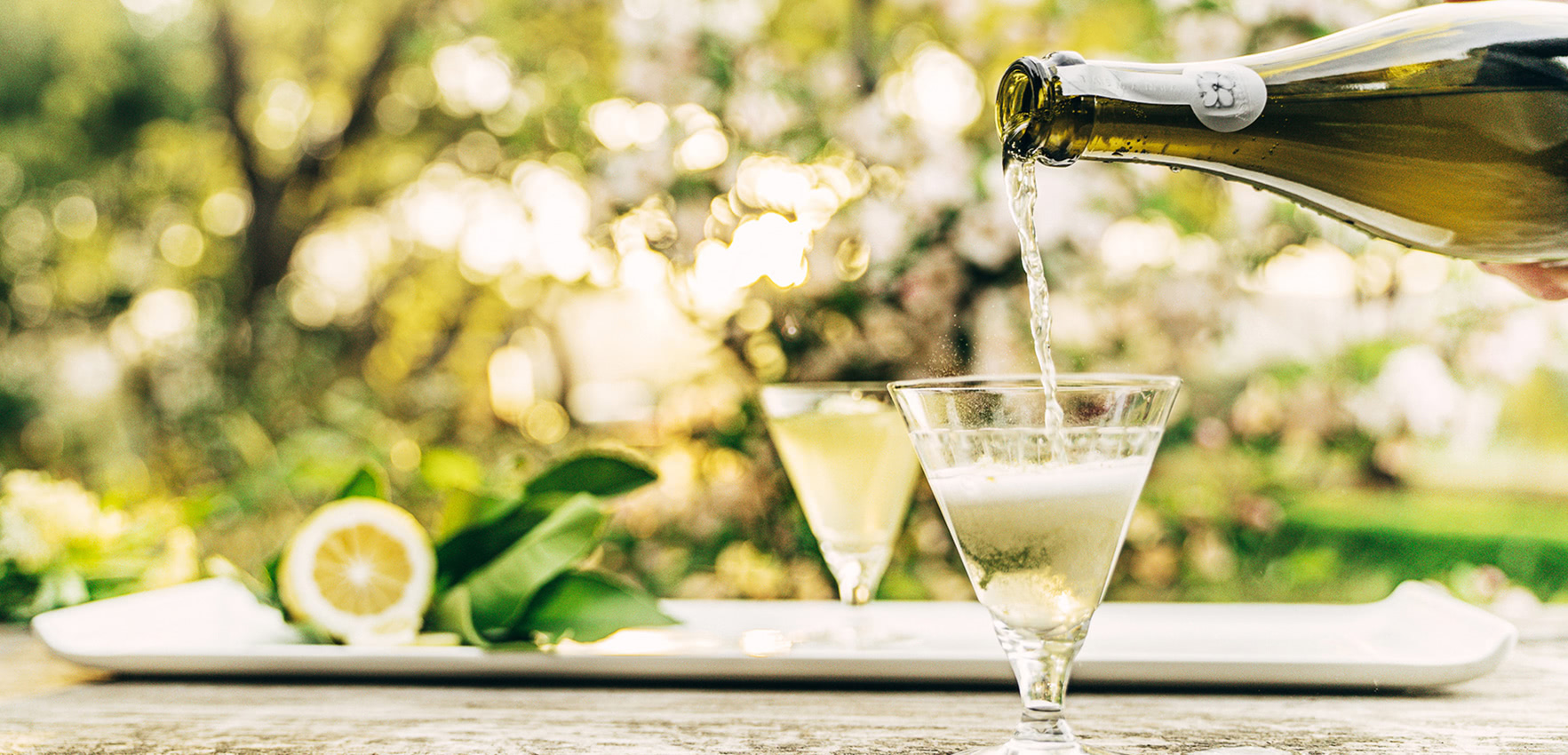 Ashbolt craft sparkling being poured into glass