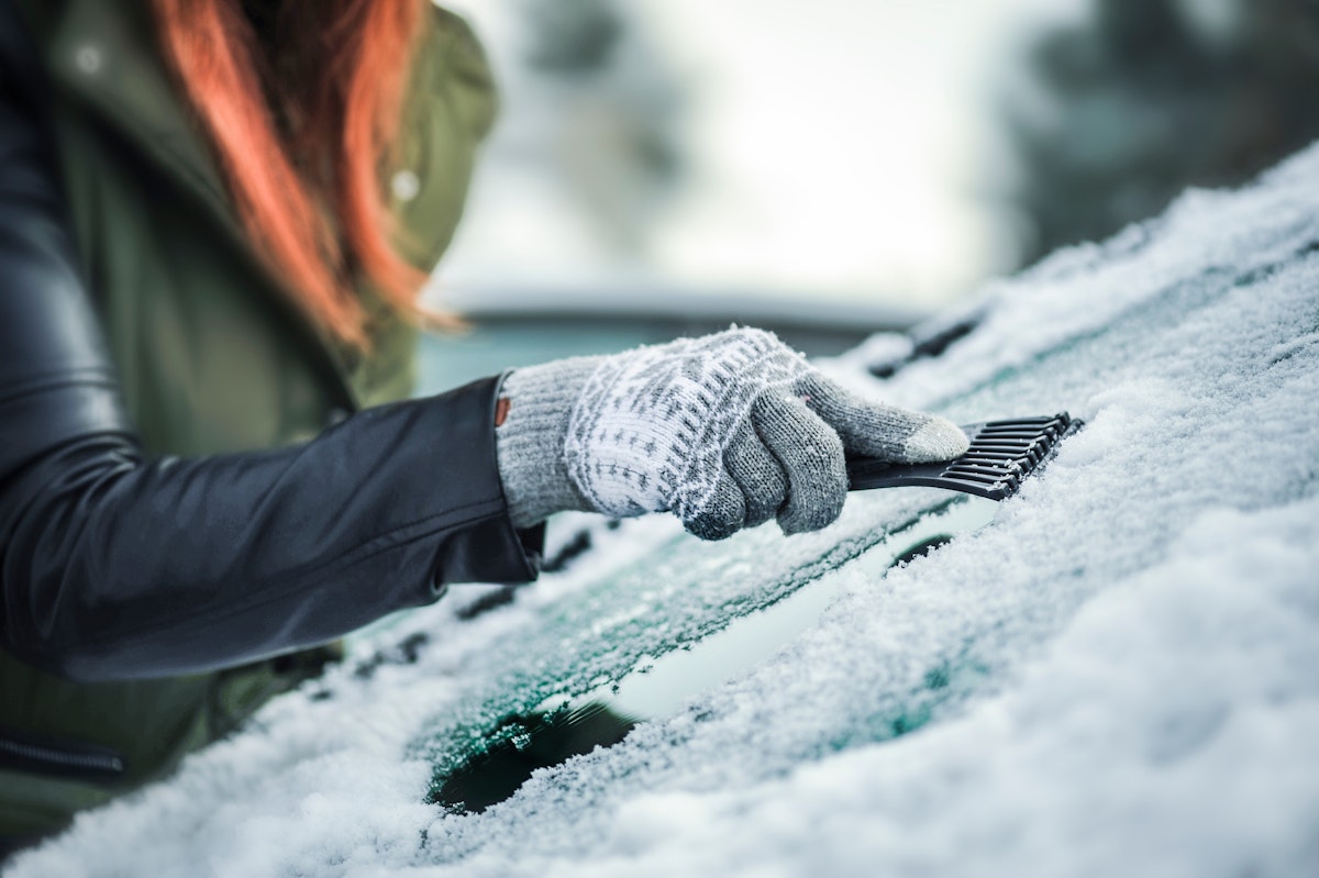 How to defrost a car windscreen RACT