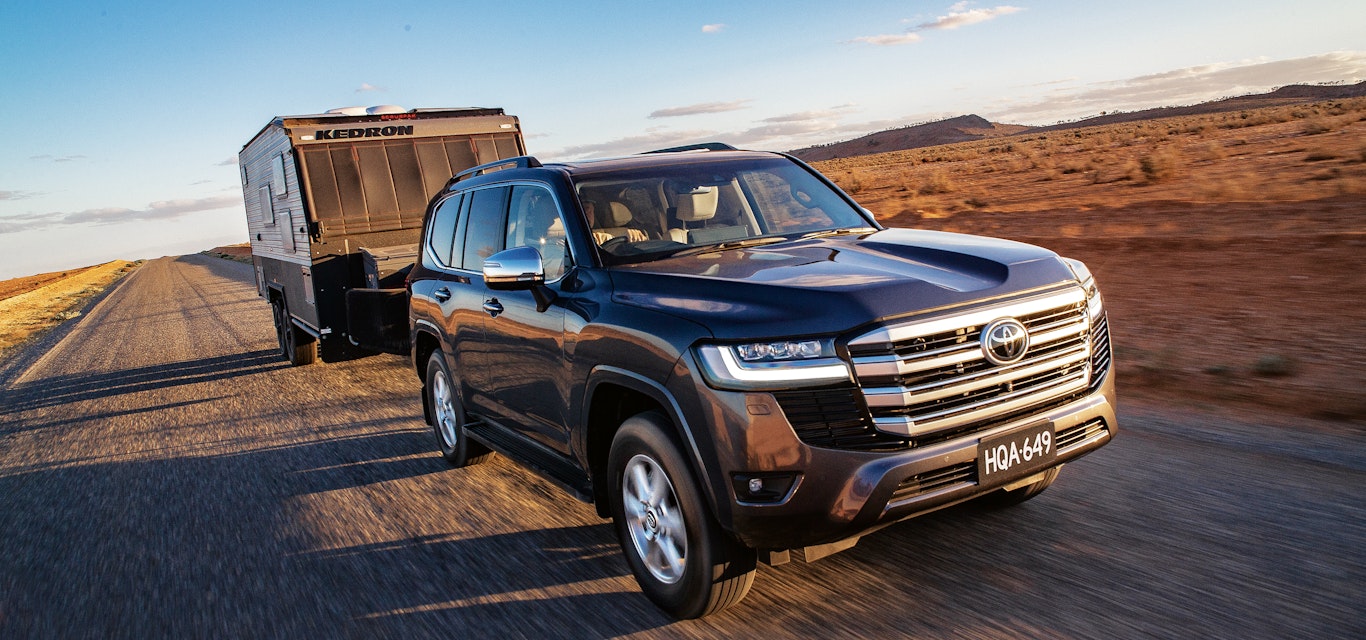 toyota landcruiser front