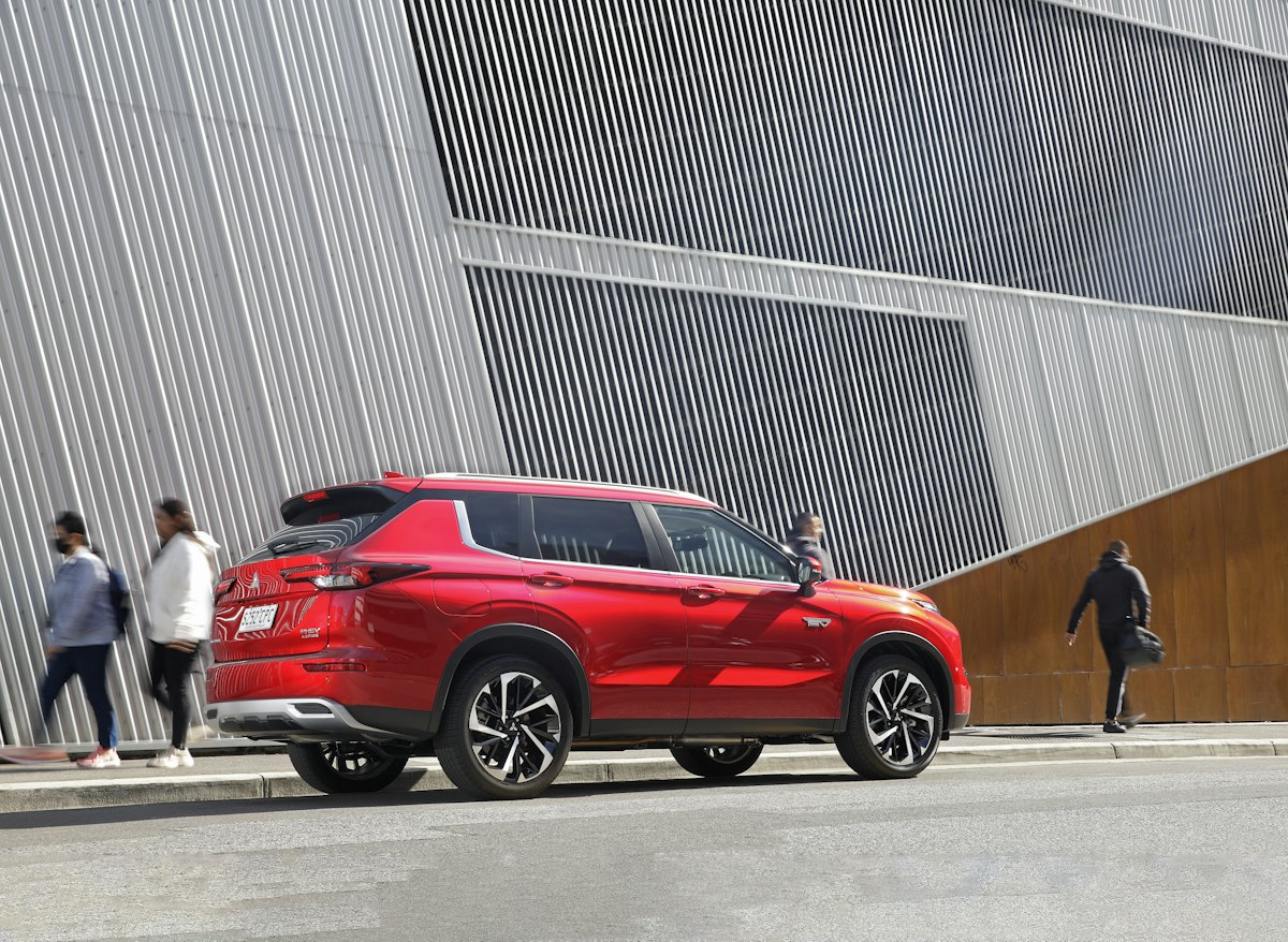 0-100:Mitsubishi Outlander PHEV – RACT