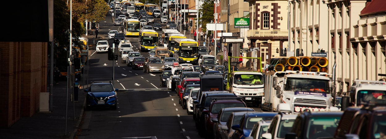 Hobart traffic Macquarie Street
