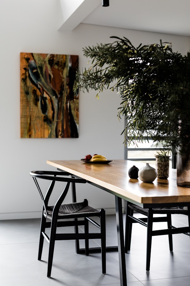table art and plant