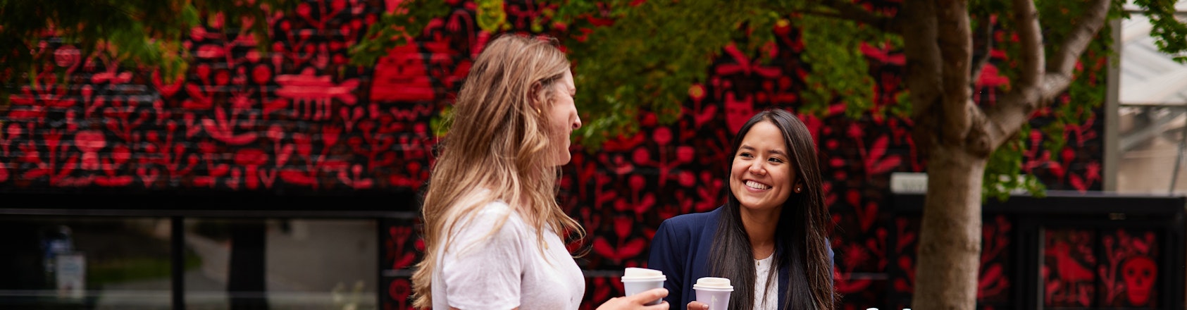 girls drinking coffee with shopping