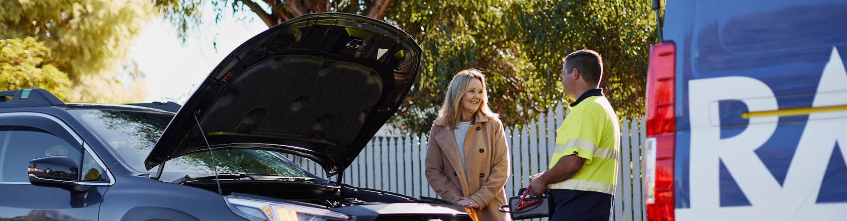 Roadside patrol helping with car break down