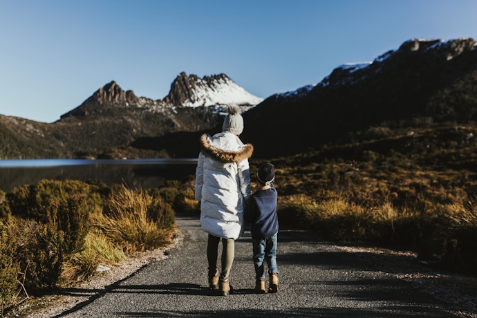 Mother and child at Cradle Mountain