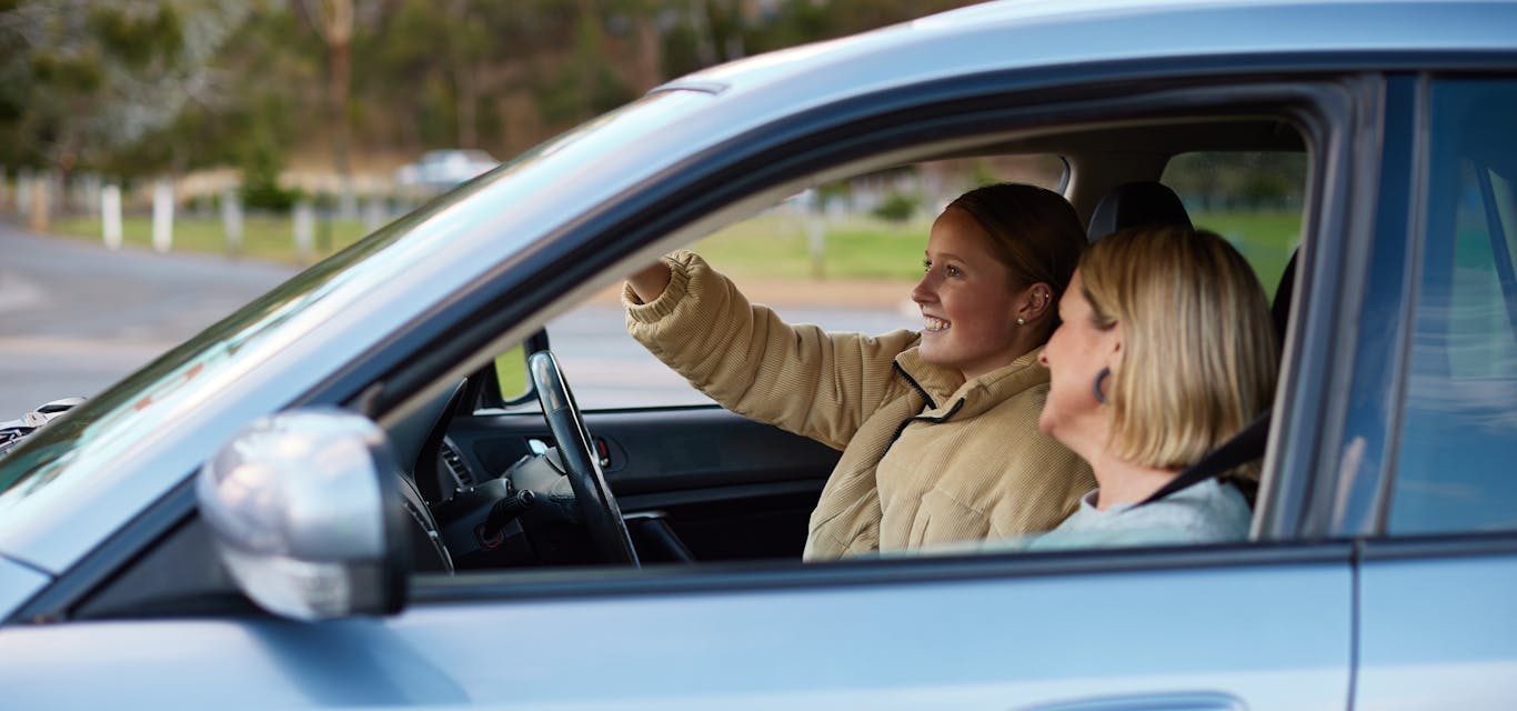 Learner driver and mum in the car