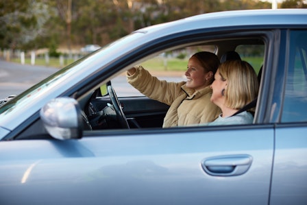 Learner driver and mum in the car