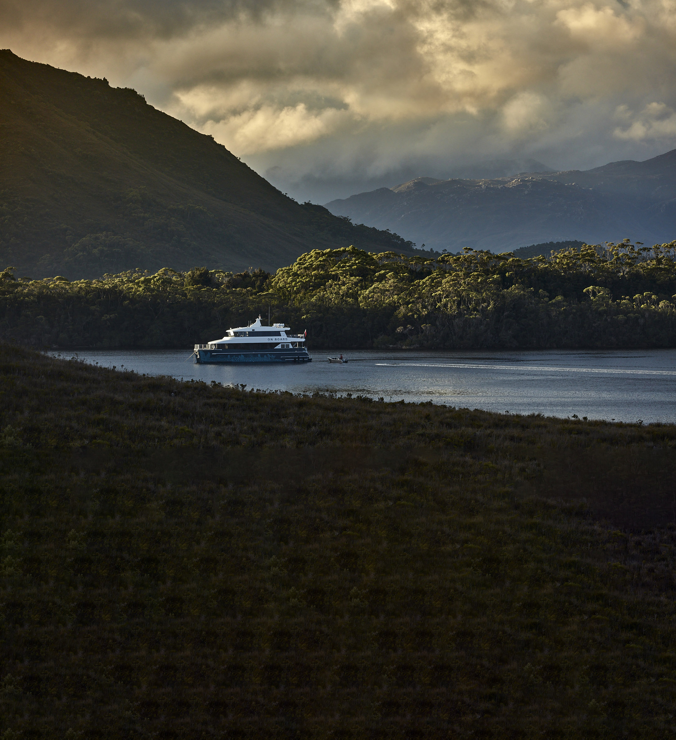 Expedition vessel Odalisque II in Bathurst Harbour