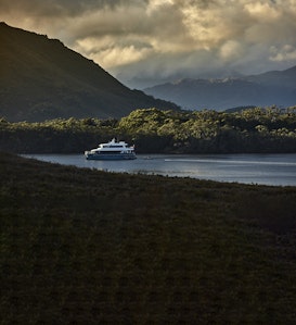 Expedition vessel Odalisque II in Bathurst Harbour