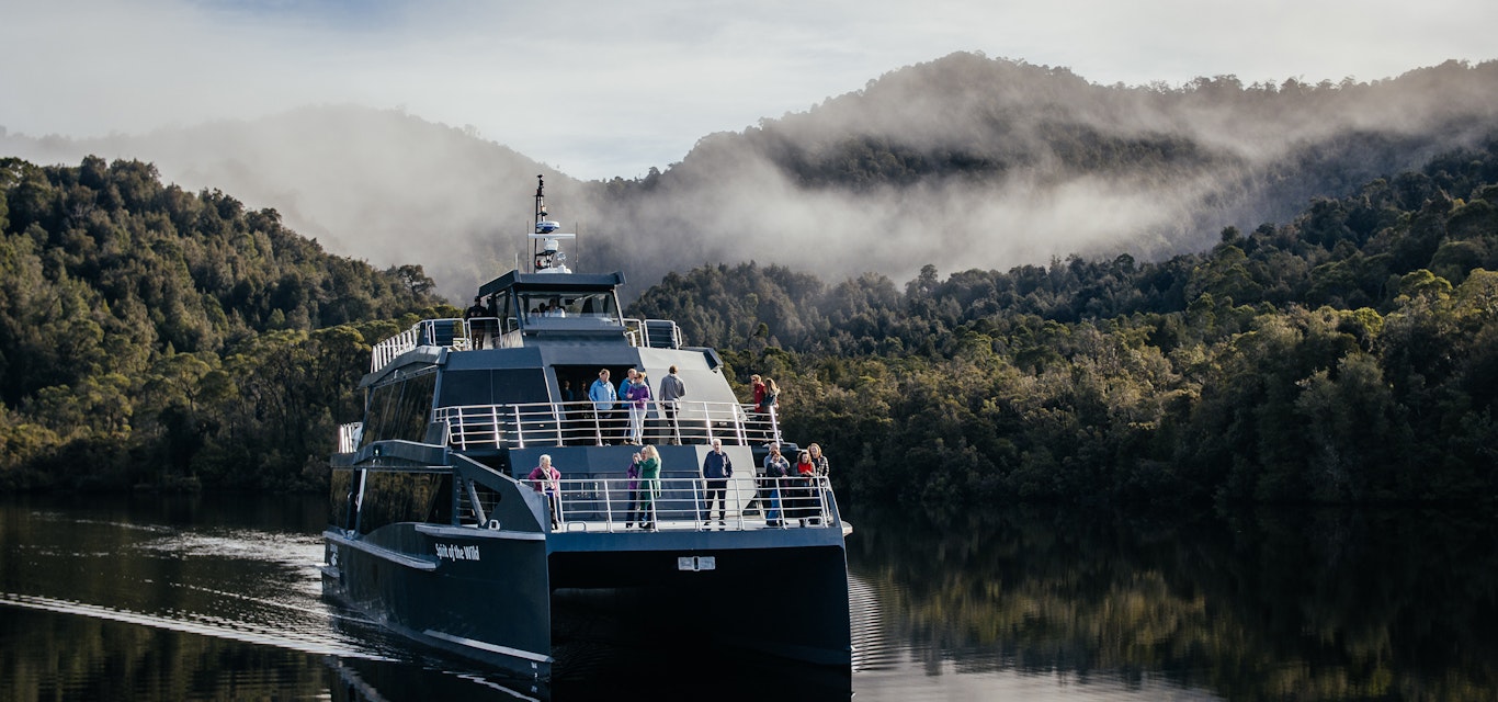 gordon river cruise on the water