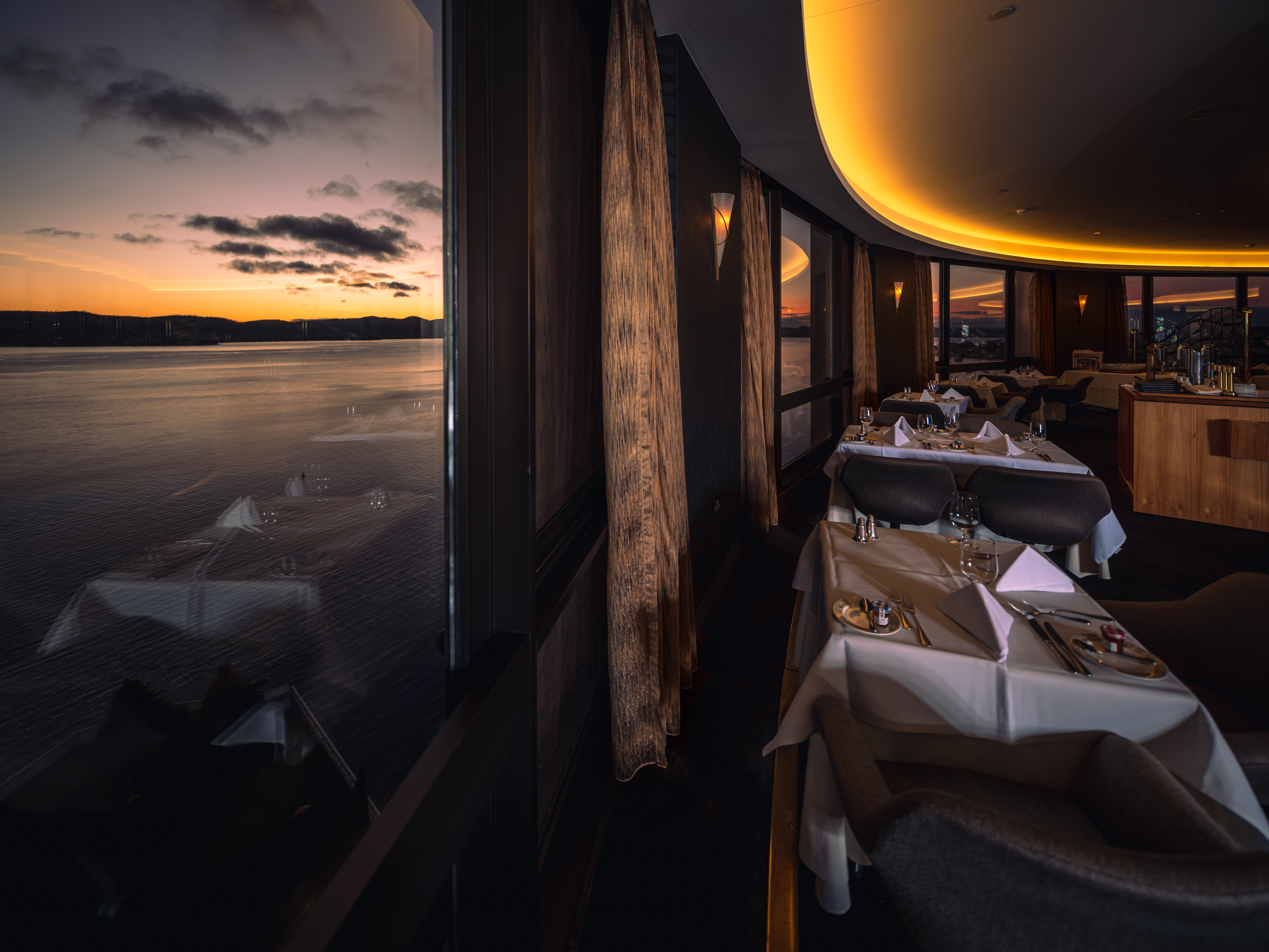 The Point Revolving Restaurant at Wrest Point