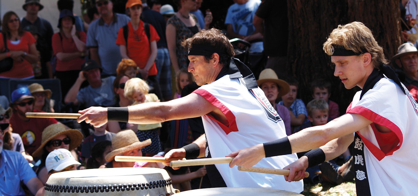 Musicians at the Cygnet Folk Festival Musicians at the Cygnet Folk Festival