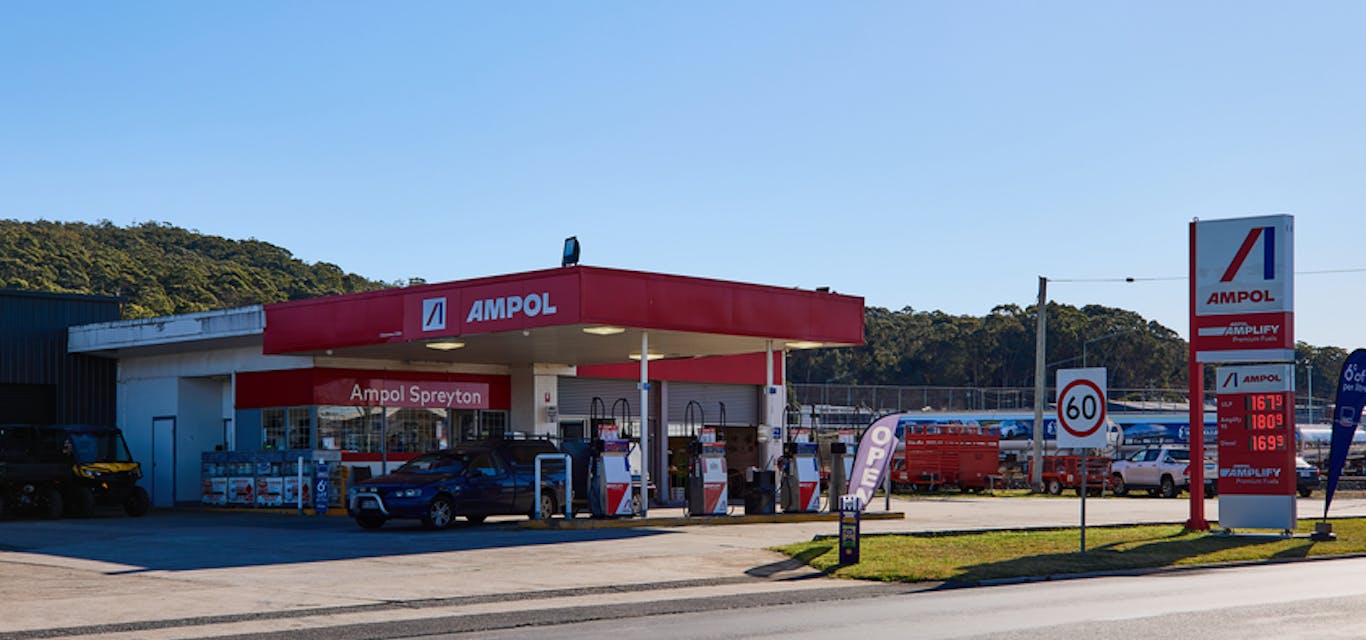 Shop around to get best fuel price A photo of a red and white Ampol petrol station in Tasmania