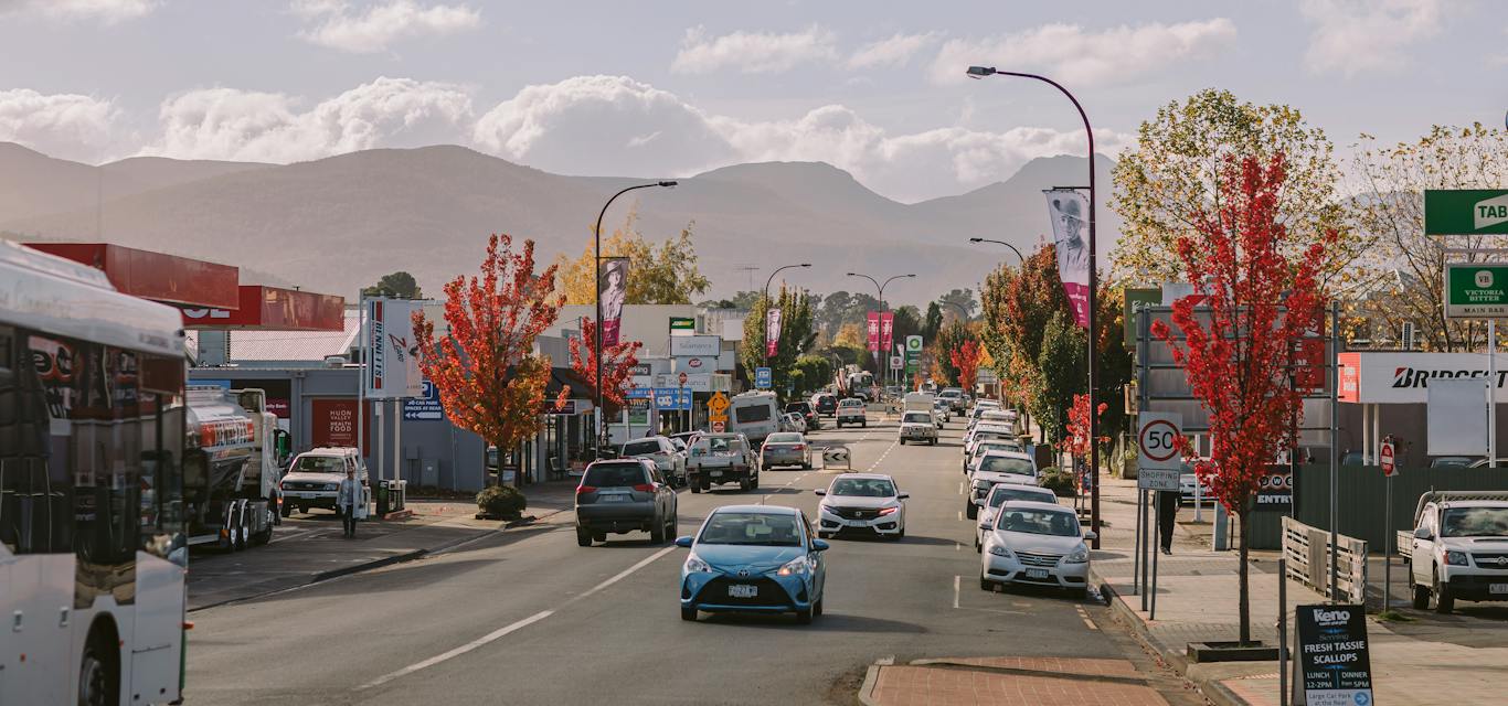Huonville streetscape cars drive down the main street of Huonville