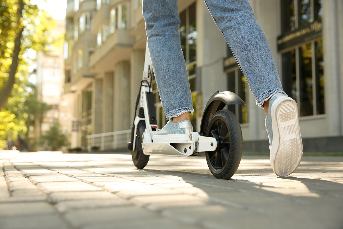 Carte grise trottinette électrique : obligatoire pour les plus de 25km / h