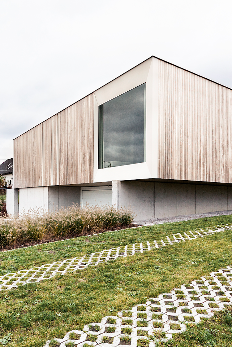 Skilpod #144 — houtskeletbouw bungalow woning met 4 slaapkamers, modern design met naturel hout