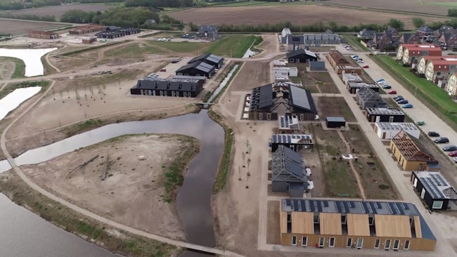 Skilpod circulair nieuwbouw project op het eiland Texel, met een tachtigtal compacte verplaatsbare wonignen