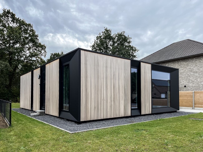 Skilpod #108 — houtskeletbouw bungalow woning met 2 slaapkamers, modern design in natuurhout