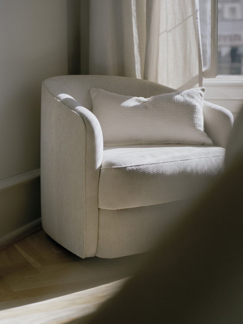 Covent Lounge Chair