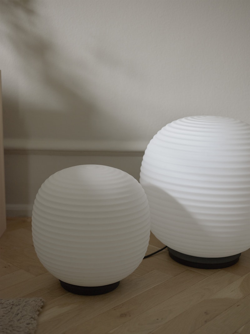 Lantern Globe Table Lamp Medium