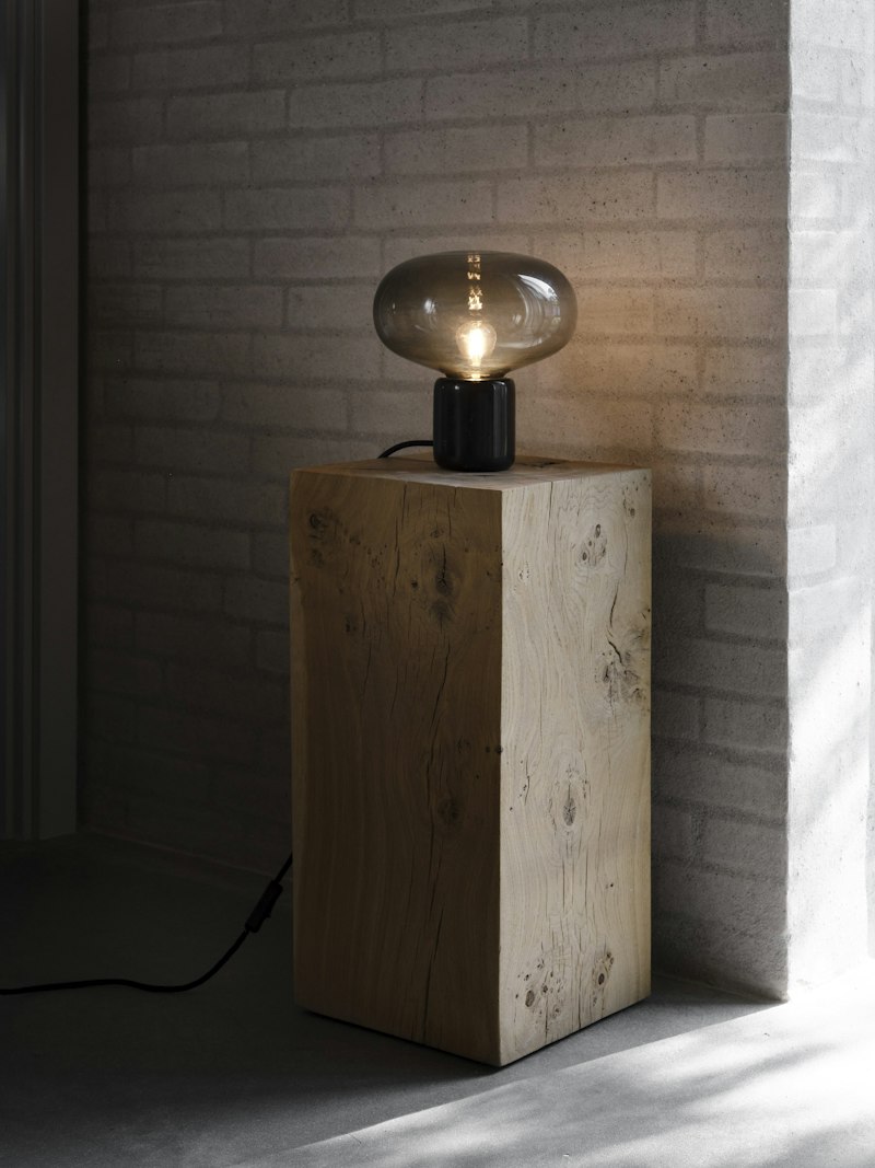 Karl-Johan Table Lamp