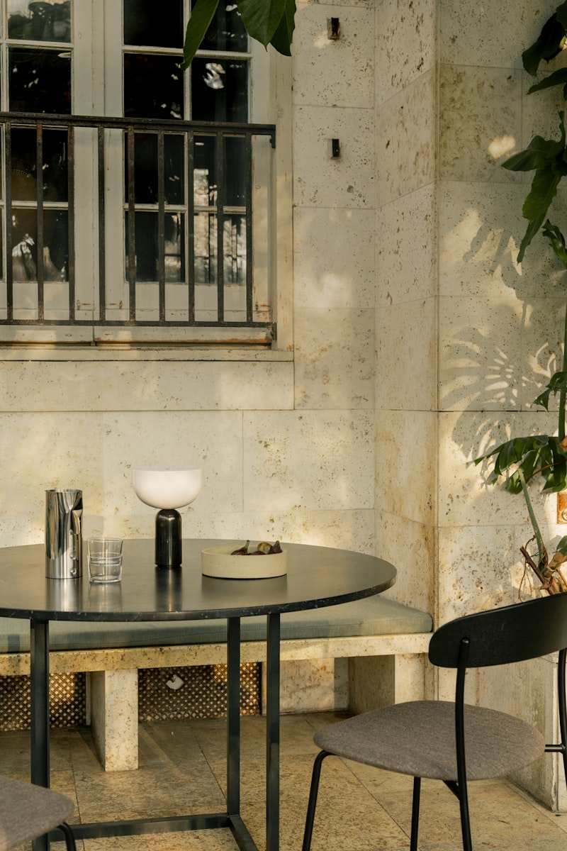 Kizu Portable Table Lamp