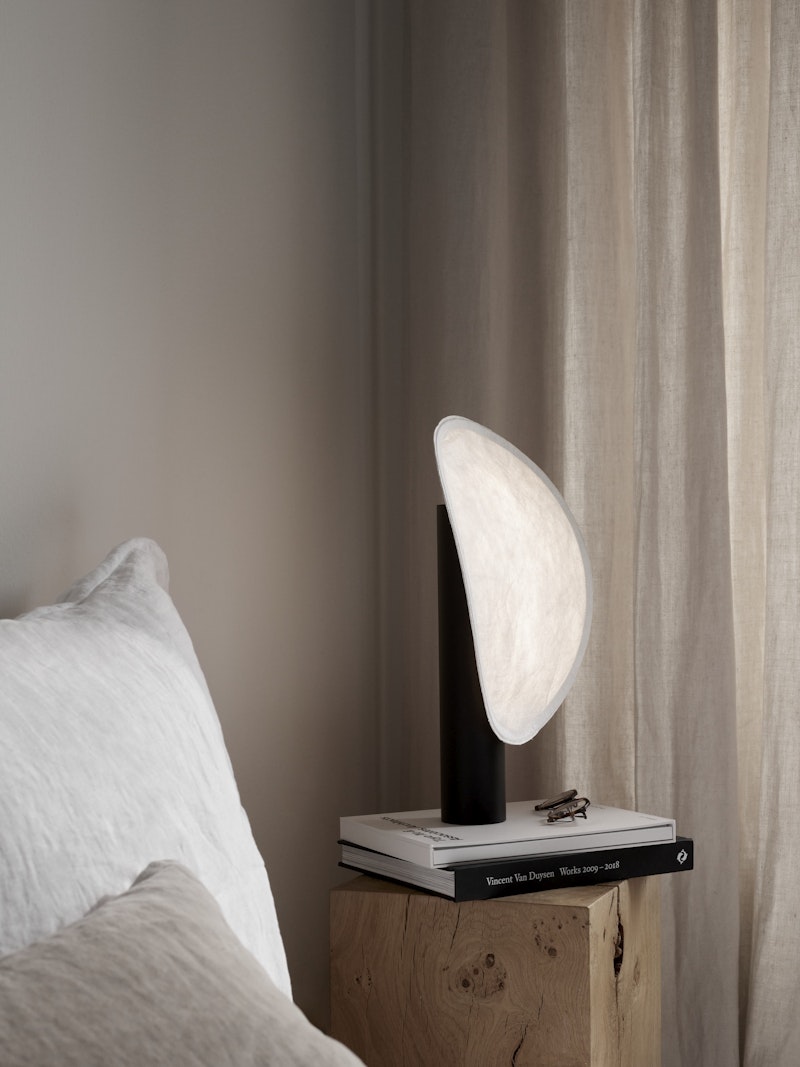 Tense Portable Table Lamp