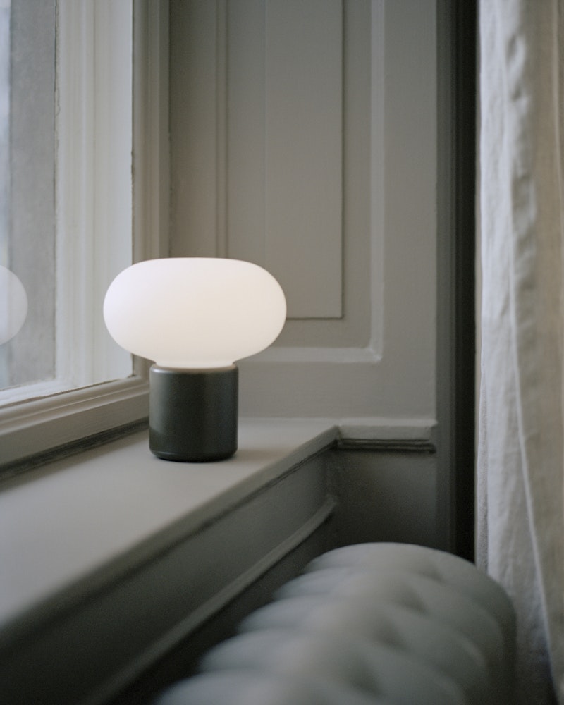 Karl-Johan Portable Table Lamp