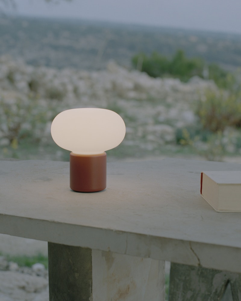 Karl-Johan Portable Table Lamp