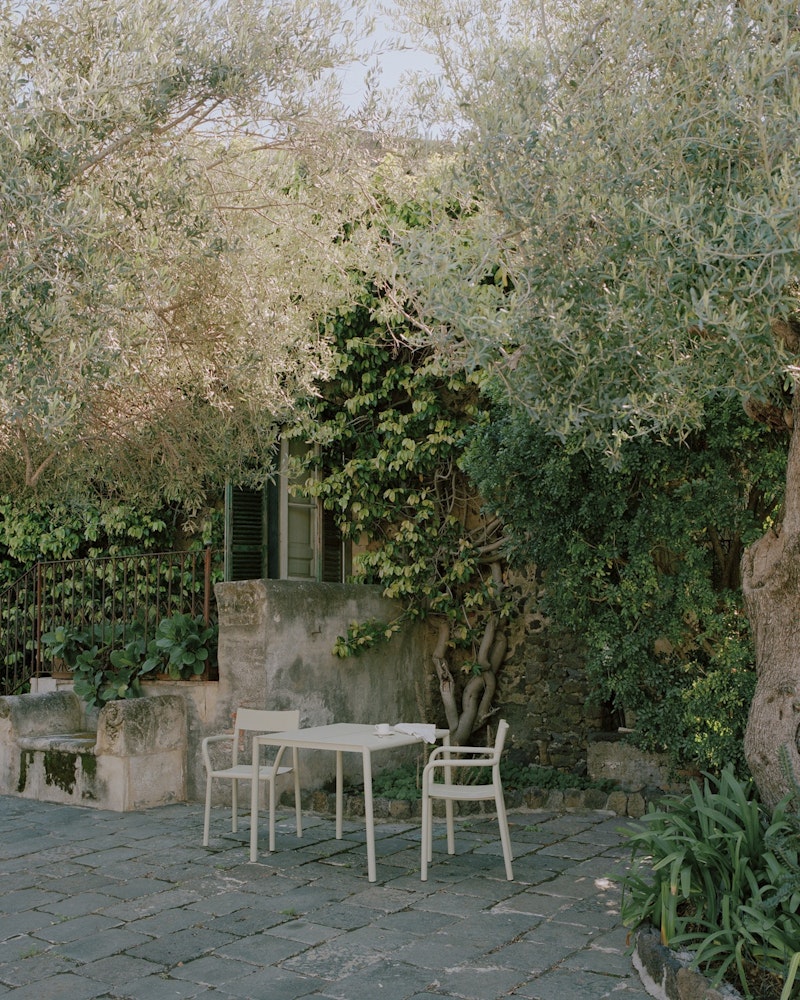 May Table 85x85