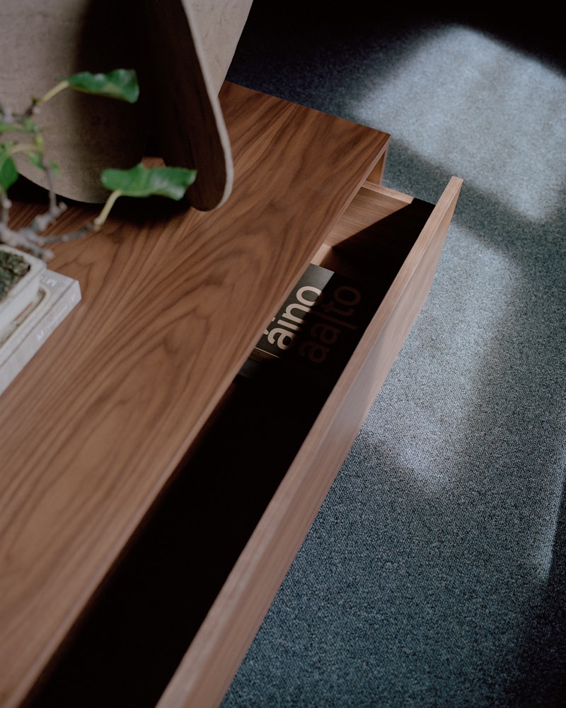 Mass Coffee Table Wide w. Drawer