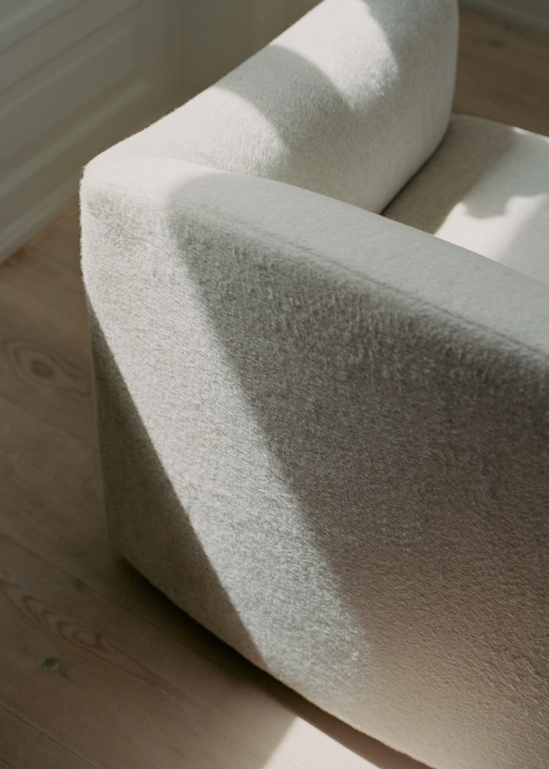 Shore Lounge Chair Extended Base