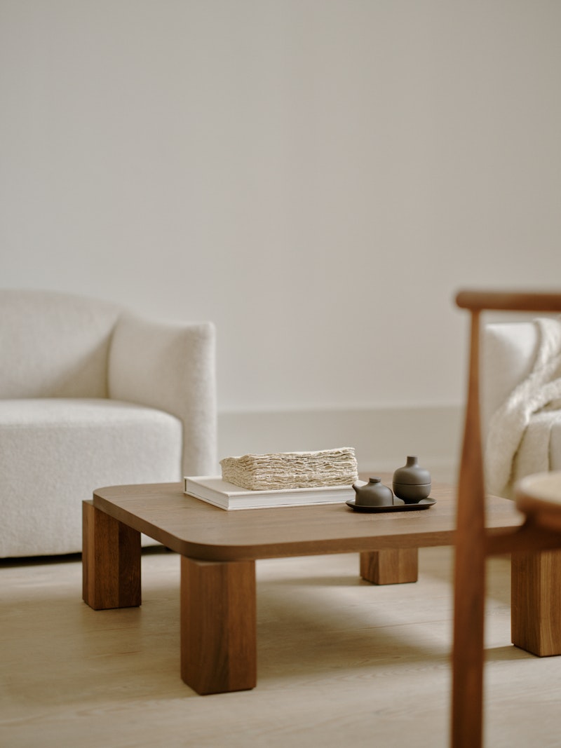 Atlas Coffee Table 82x82