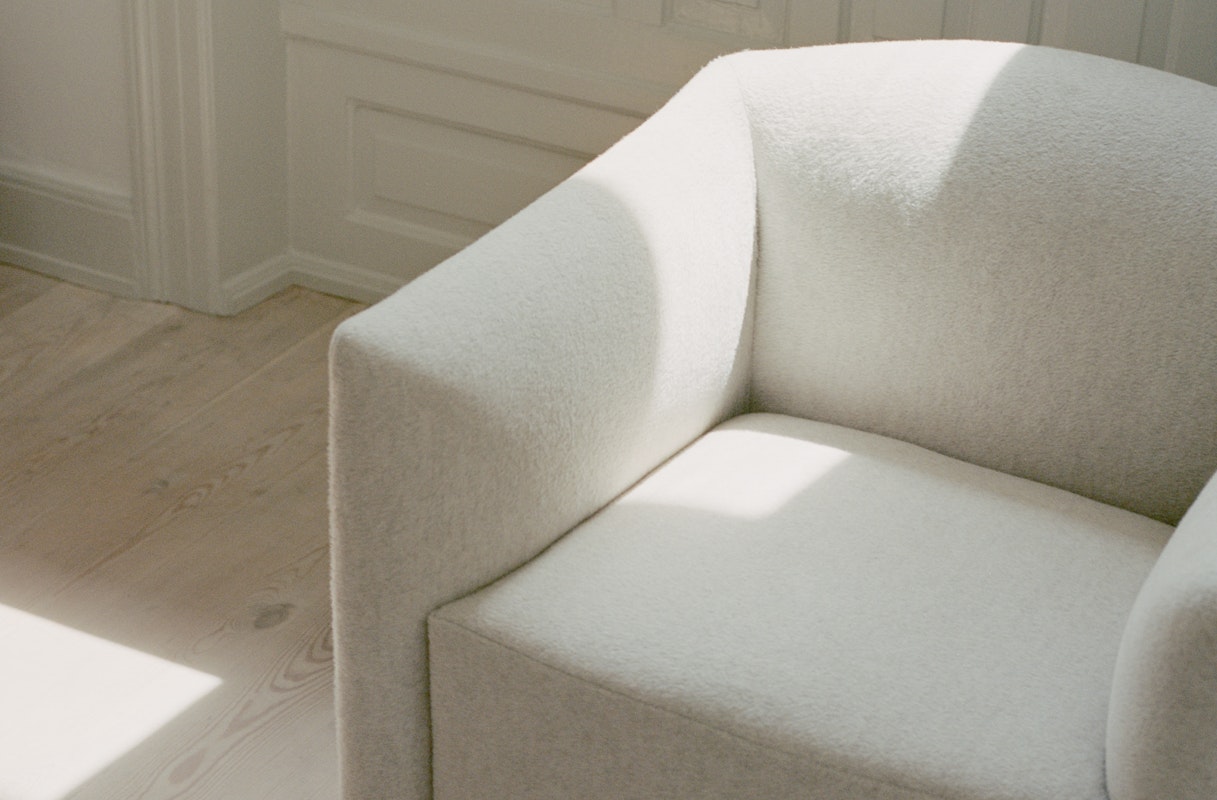 Shore Lounge Chair Extended Base