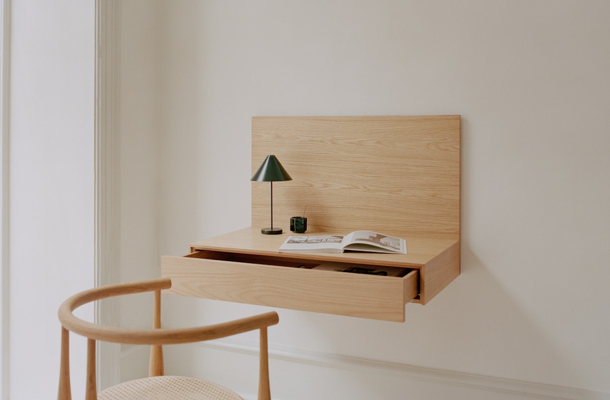 Tana Wall Mounted Desk