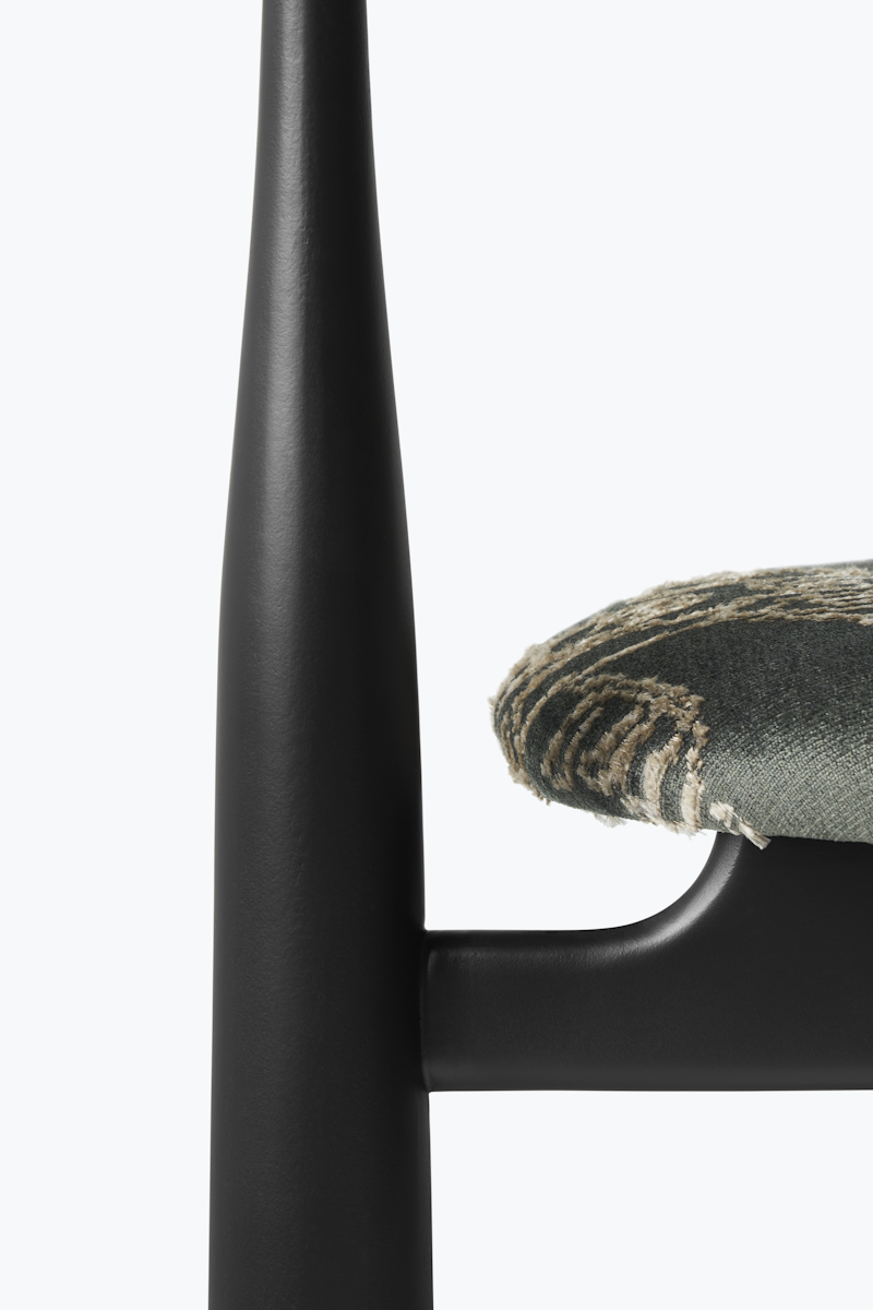 Bukowski Chair