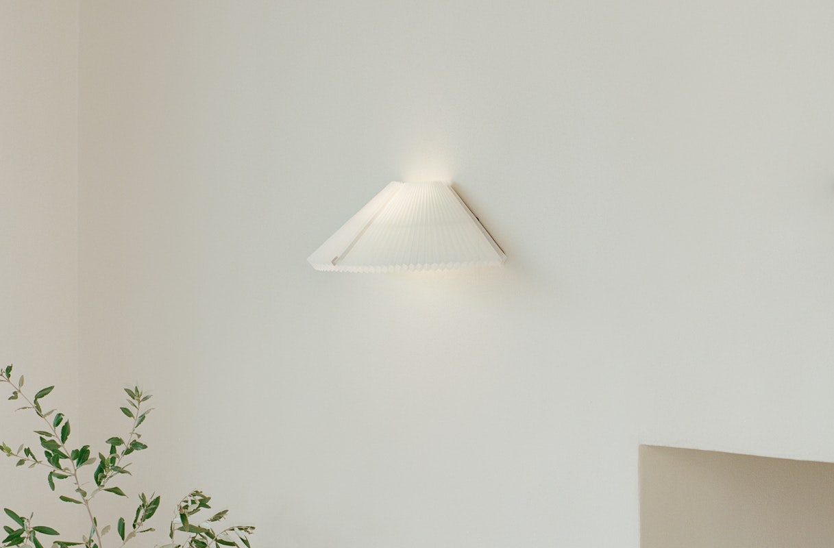 Nebra Wall Lamp