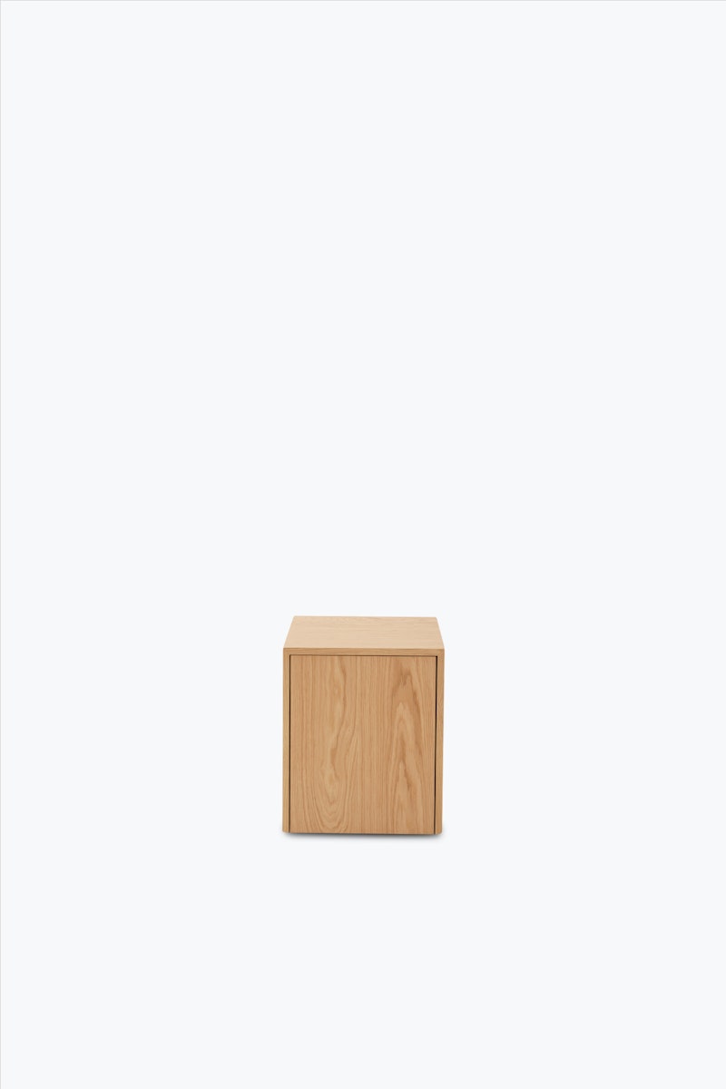 Mass Side Table w. Drawer