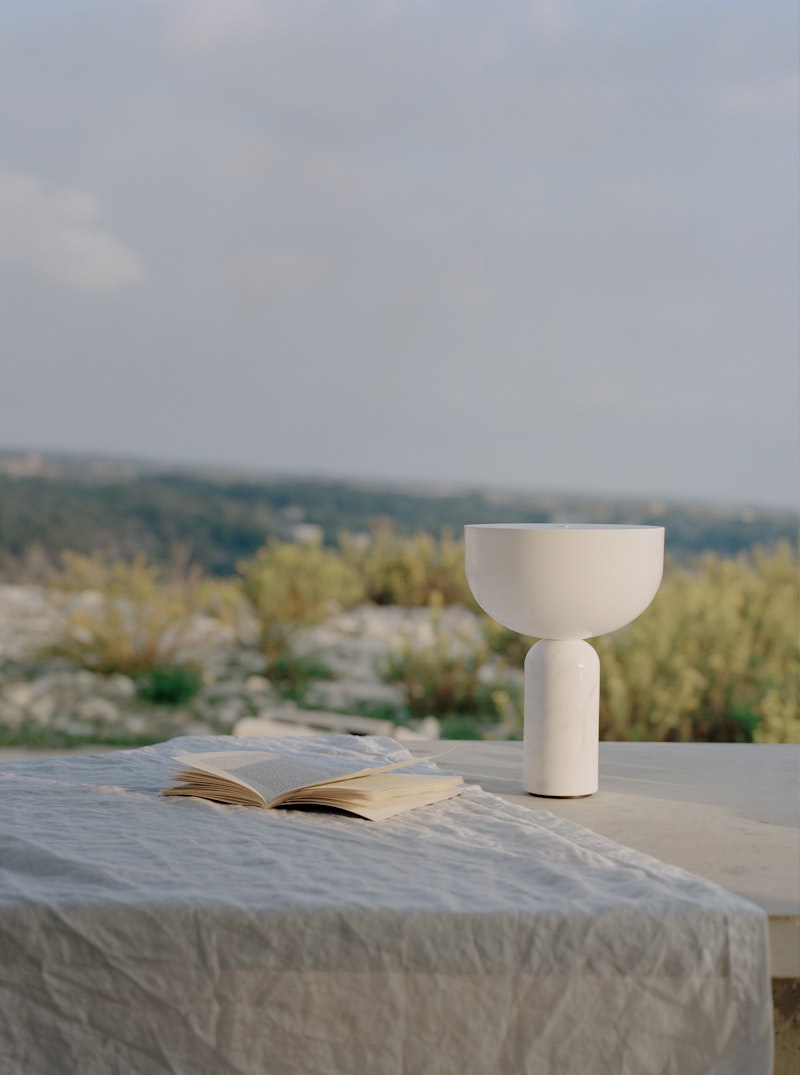 Kizu Portable Table Lamp