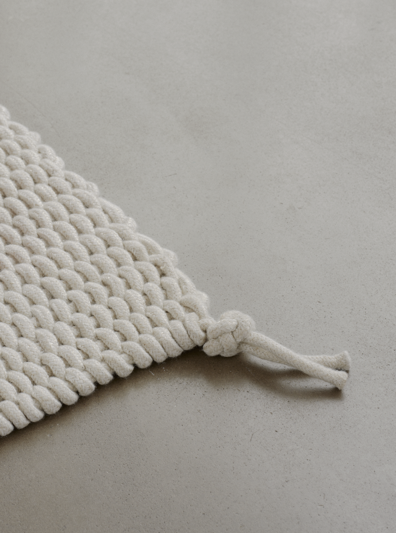 Knot Rug 200x300