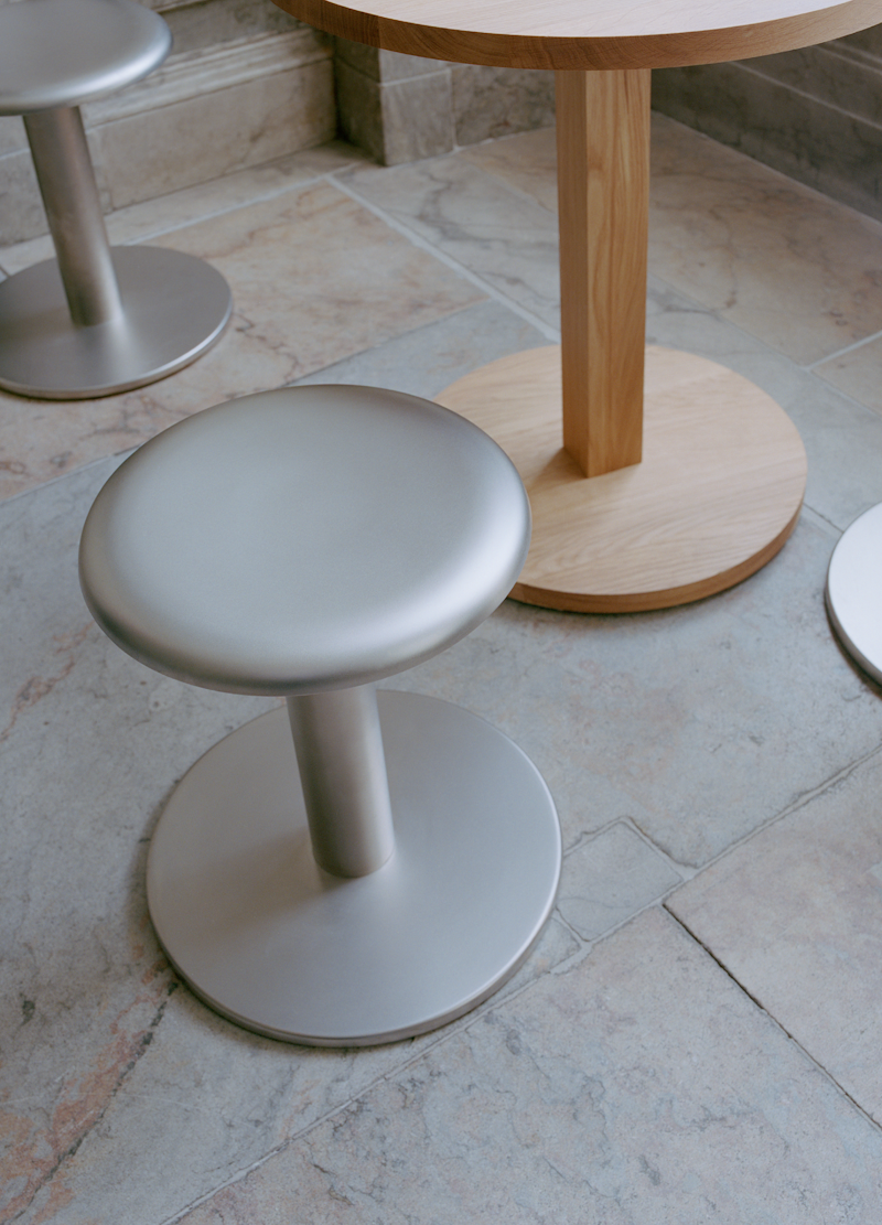 Coupe Stool