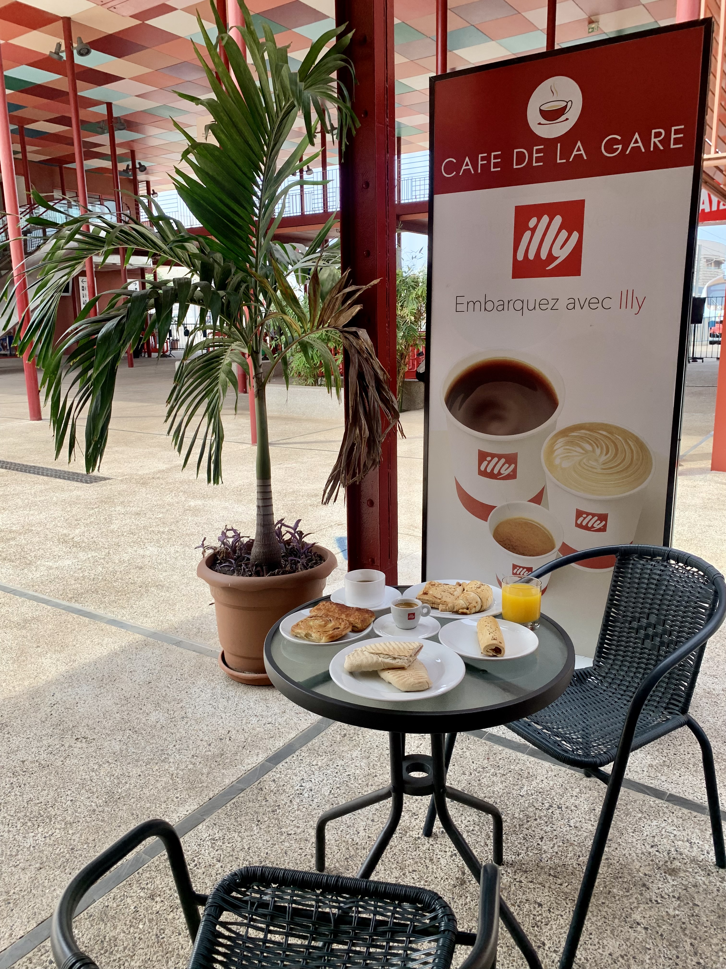 cafe de la gare