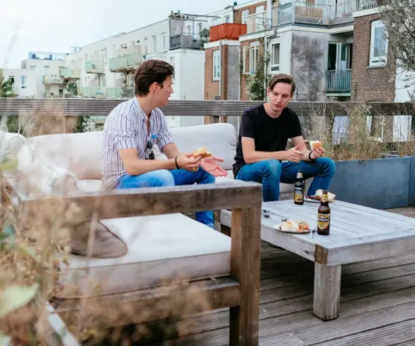 Hessel and Didier chilling on the rooftop.