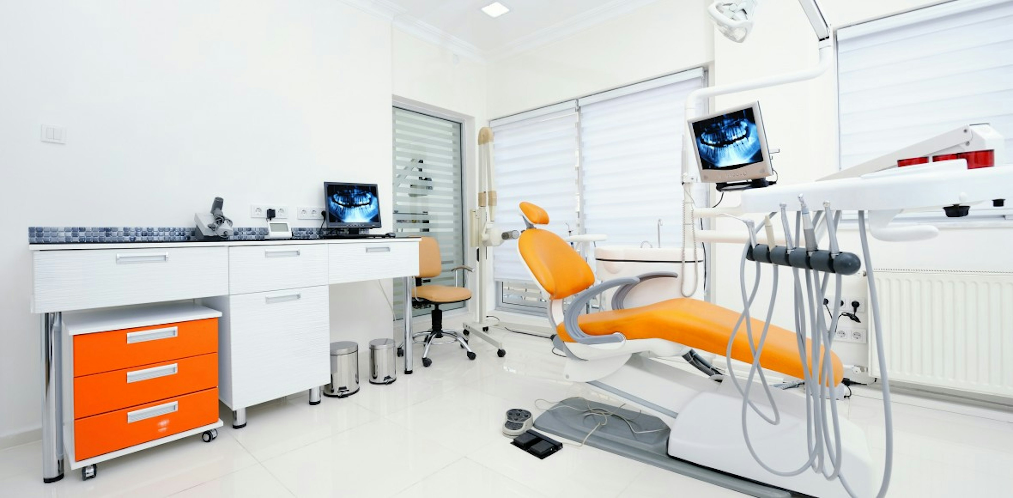 Dental Office - Toxic Clouds