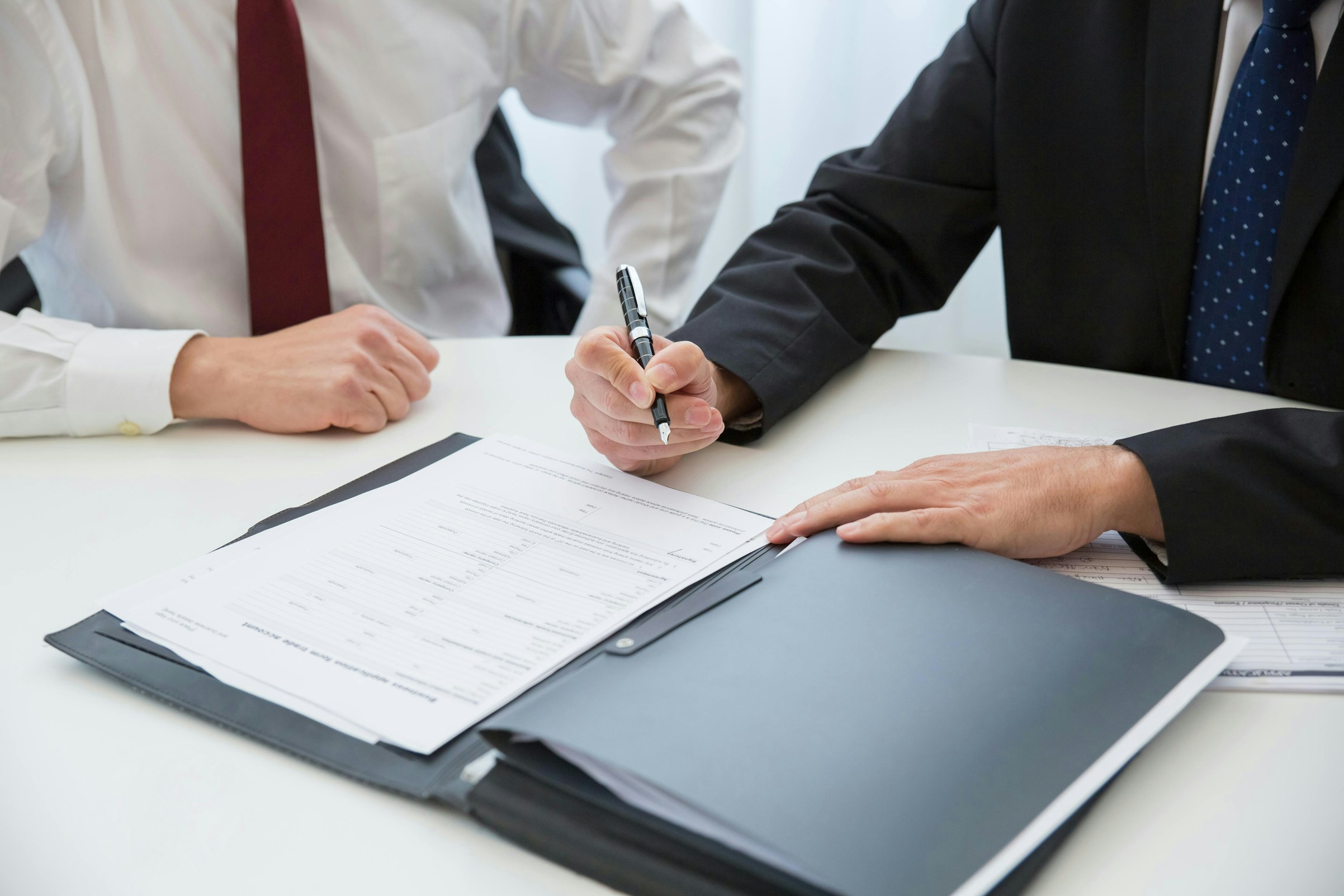 employee contract sample